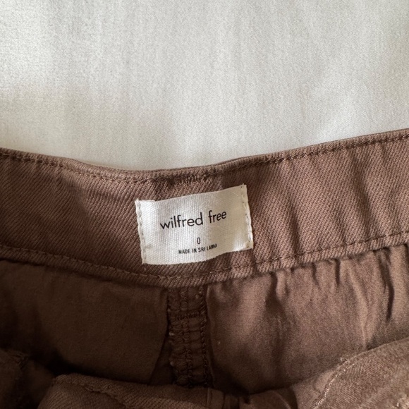 Aritzia Archer Pants in GD Deep Taupe Size 0 - Picture 3 of 4